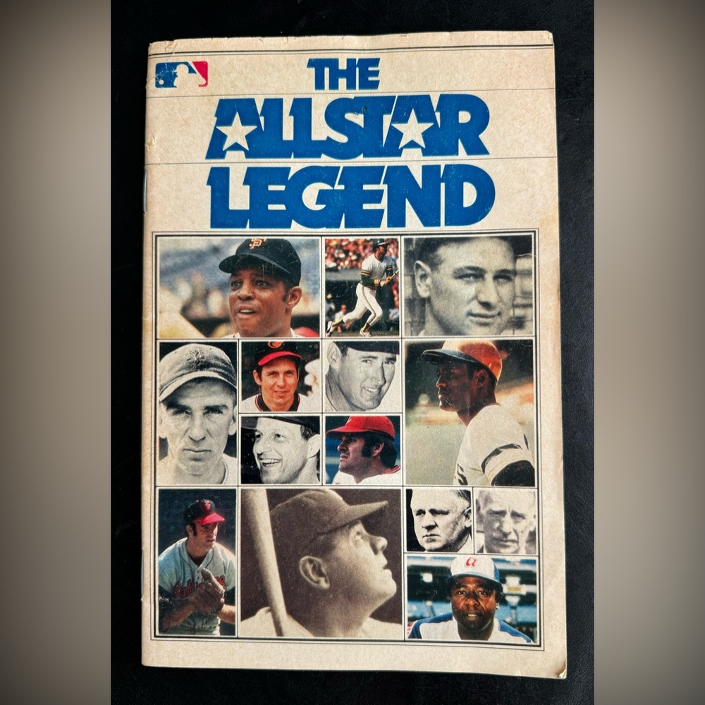 VINTAGE Baseball - 1977 Sports Illustrated - The All Star Legend